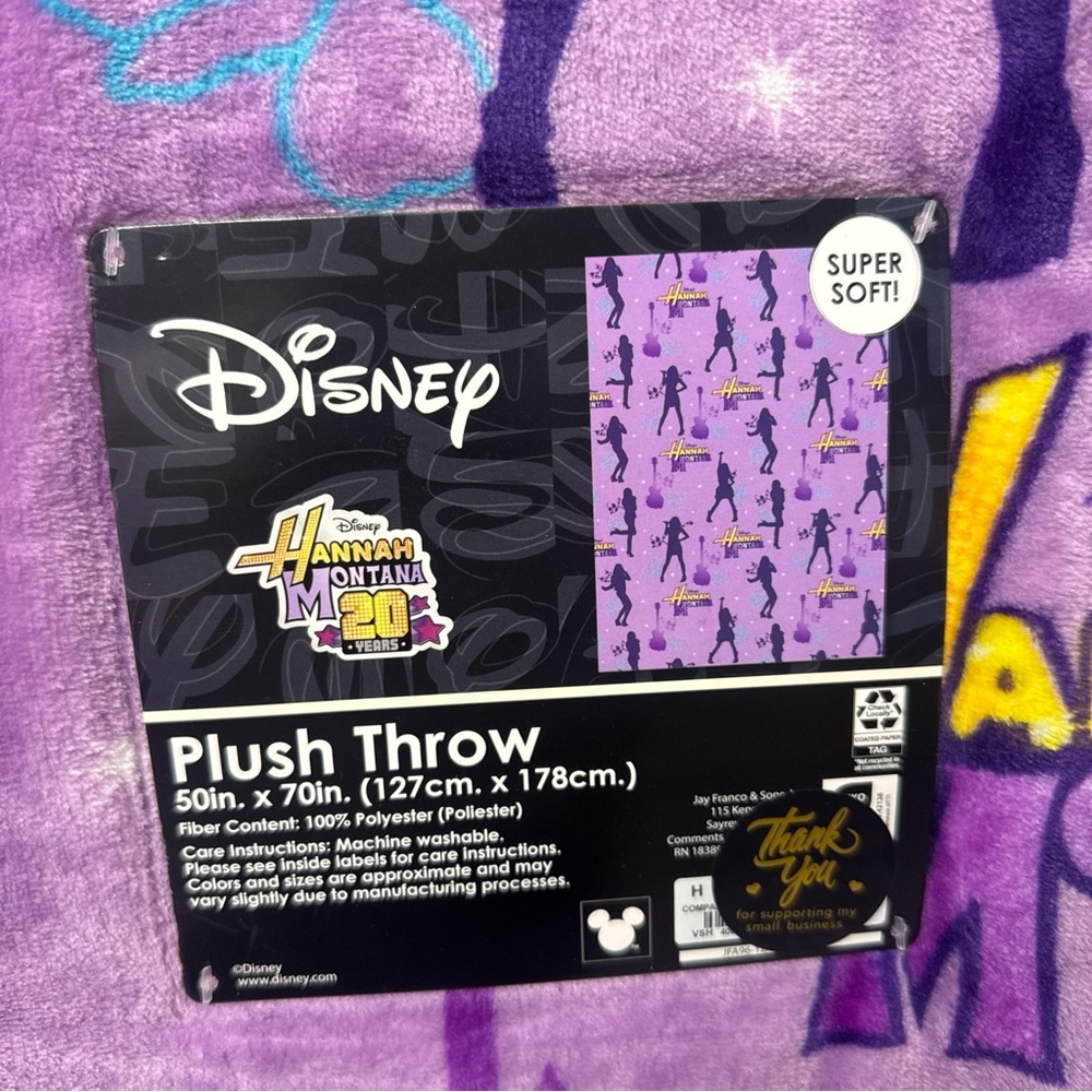 New Disney Hannah Montana 50" x 70" Purple Plush Throw Blanket On Hanger - Picture 8 of 8